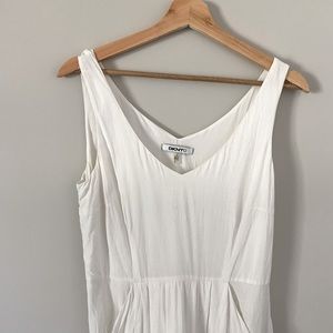 DKNYC White Graduation Wedding Dress Size 8